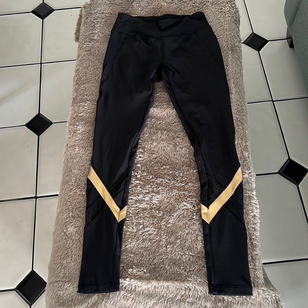 Gottex Black and Gold Leggings